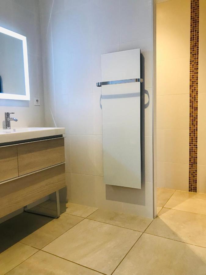 Ferme St Pierre 2 Suites Avec Repas, Piscine, Clim, Cheminee Ou Baignoire Spa Chabeuil Eksteriør billede
