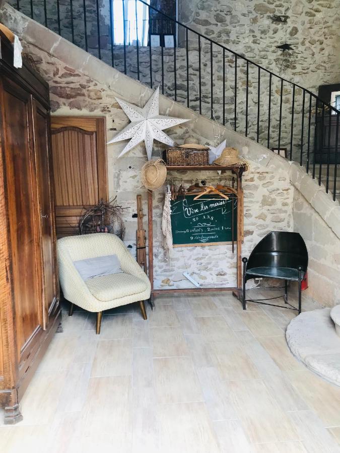 Ferme St Pierre 2 Suites Avec Repas, Piscine, Clim, Cheminee Ou Baignoire Spa Chabeuil Eksteriør billede